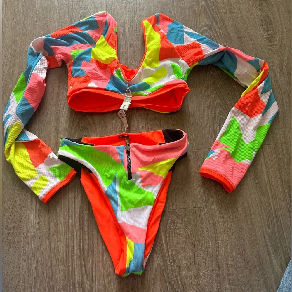 Maaji size small