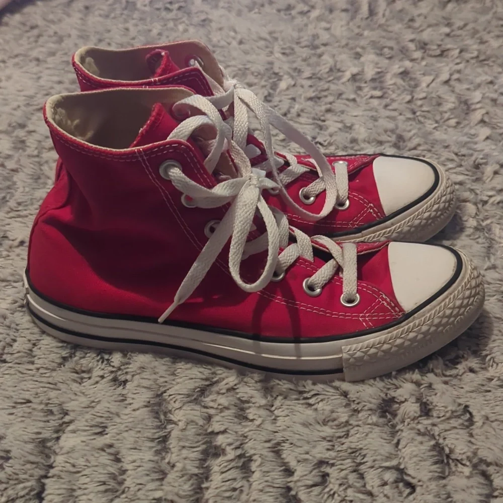 Converse Chuck‎ Taylor All-Star 70 Hi Enamel Red women's 7.5 men 5.5