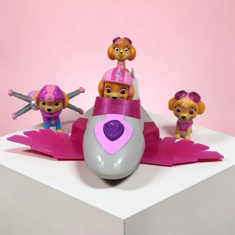 Paw Patrol Skye Super PAWs Deluxe Jet & 4 Figure Hero Rescue Sky Starter Toy Lot