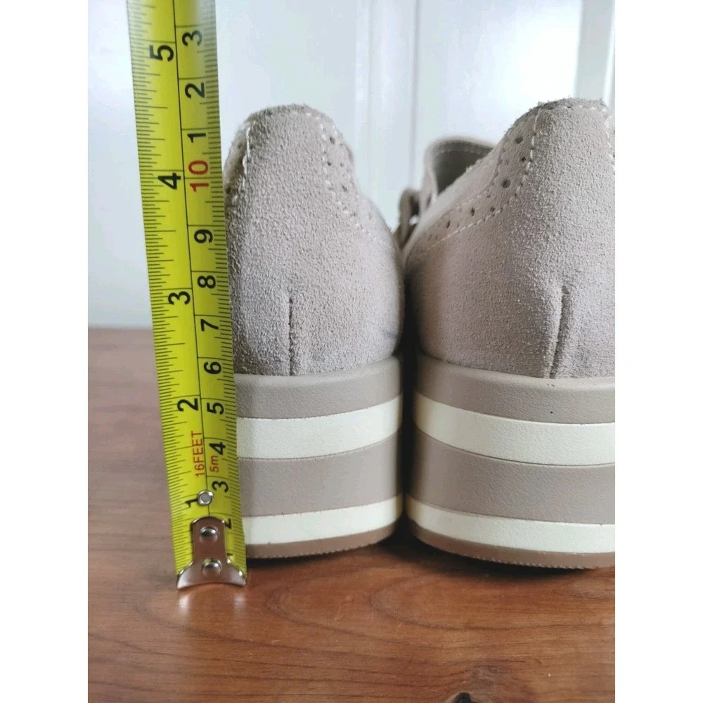 NWOB Dolce‎ Vita Jhenee Suede Platform Loafer Sneakers Chain Beige 9M