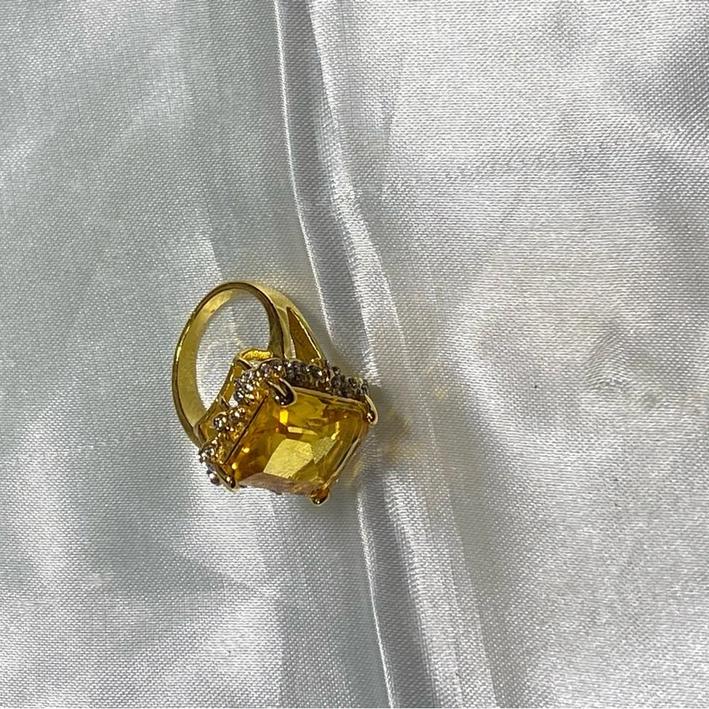 Gold Style Ring with Yellow Gemstone and Silver Accents, costume jewelry