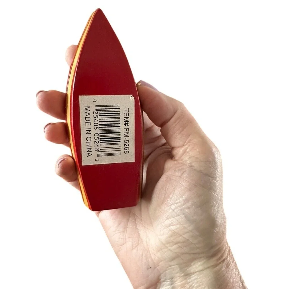 N/A styles red coastal