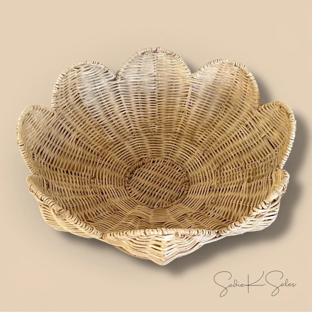 Home Decor Collection 13 scalloped