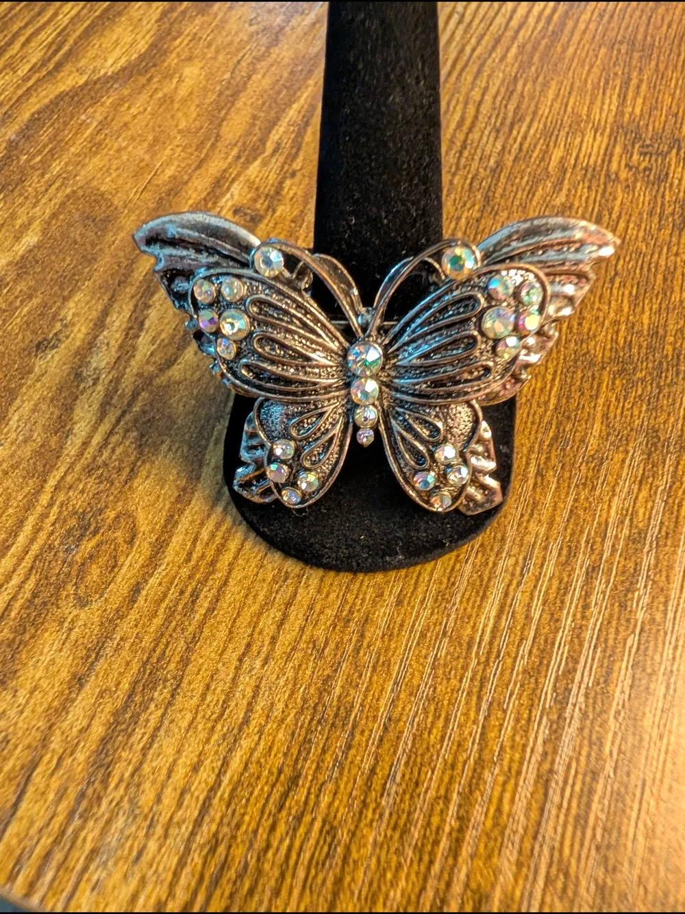 Butterfly Statement Stretch Ring with Aurora Crystal Accents in Silver