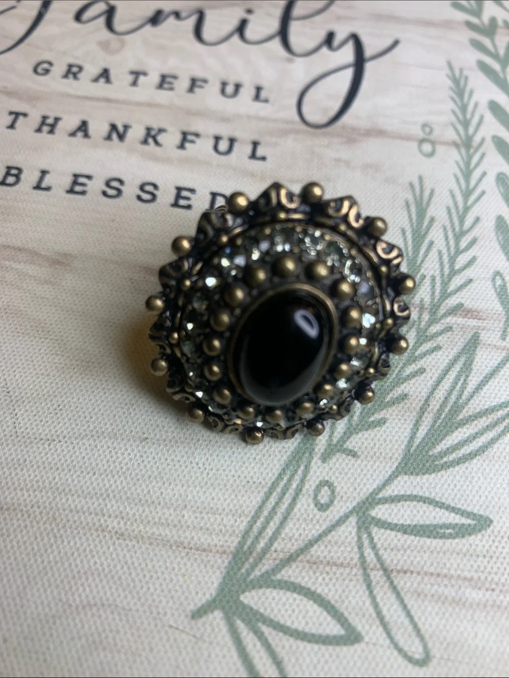 Vintage Style Stretch Statement Ring