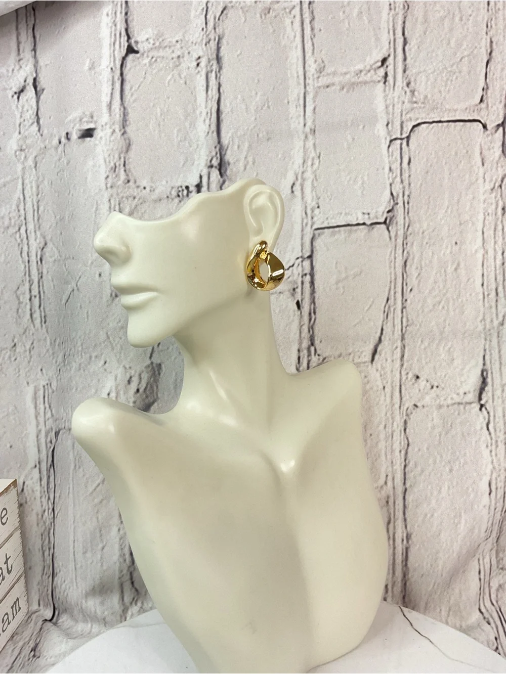 Anne Klein sculptural twisted or