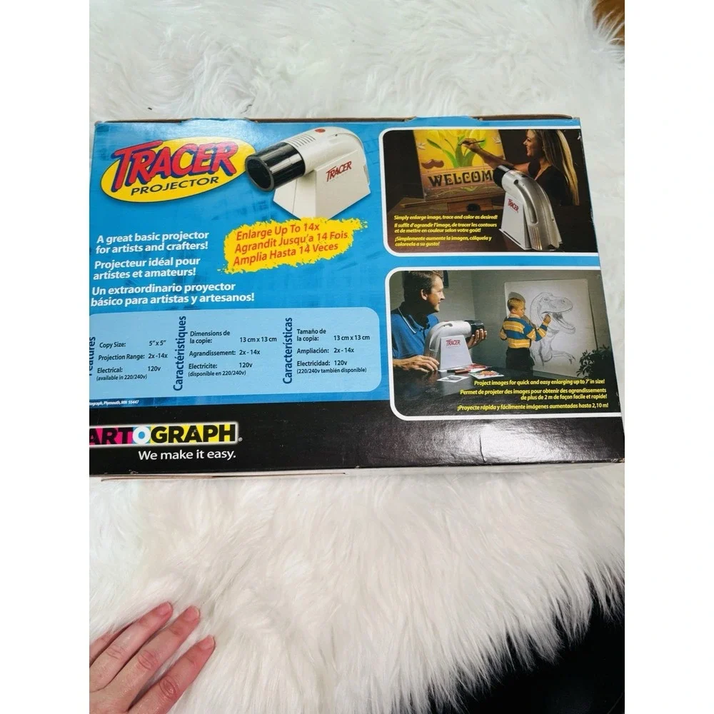 Artograph open box