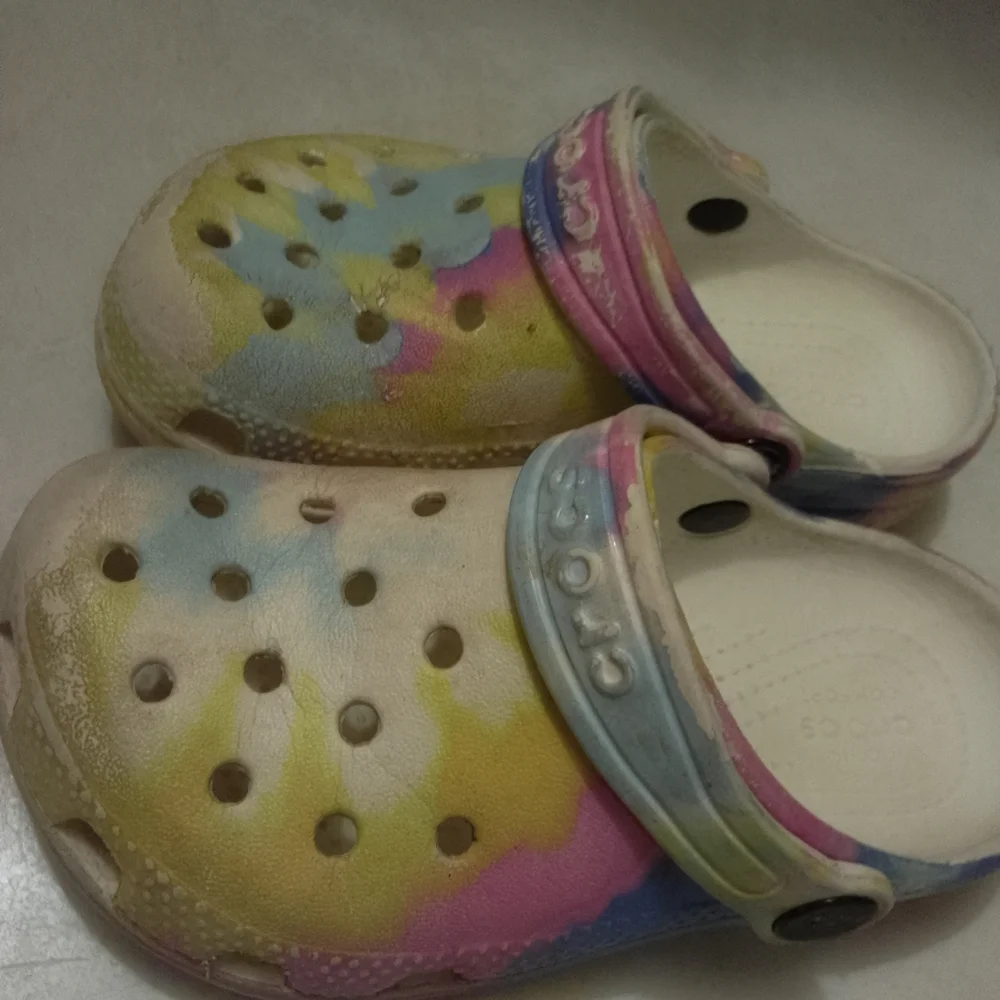 CROCS Yellow and Pink Sandals with Ventilation‎ Holes