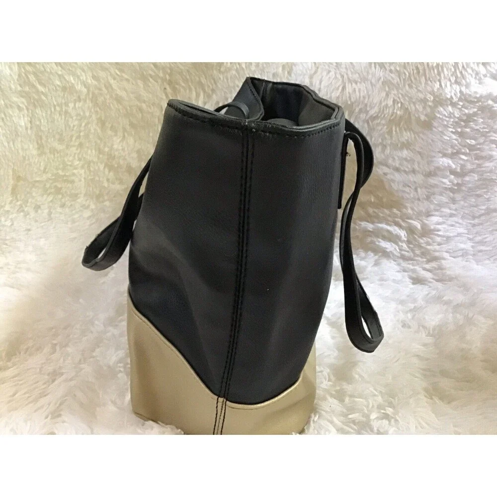 Kenneth Cole Reaction kenneth cole