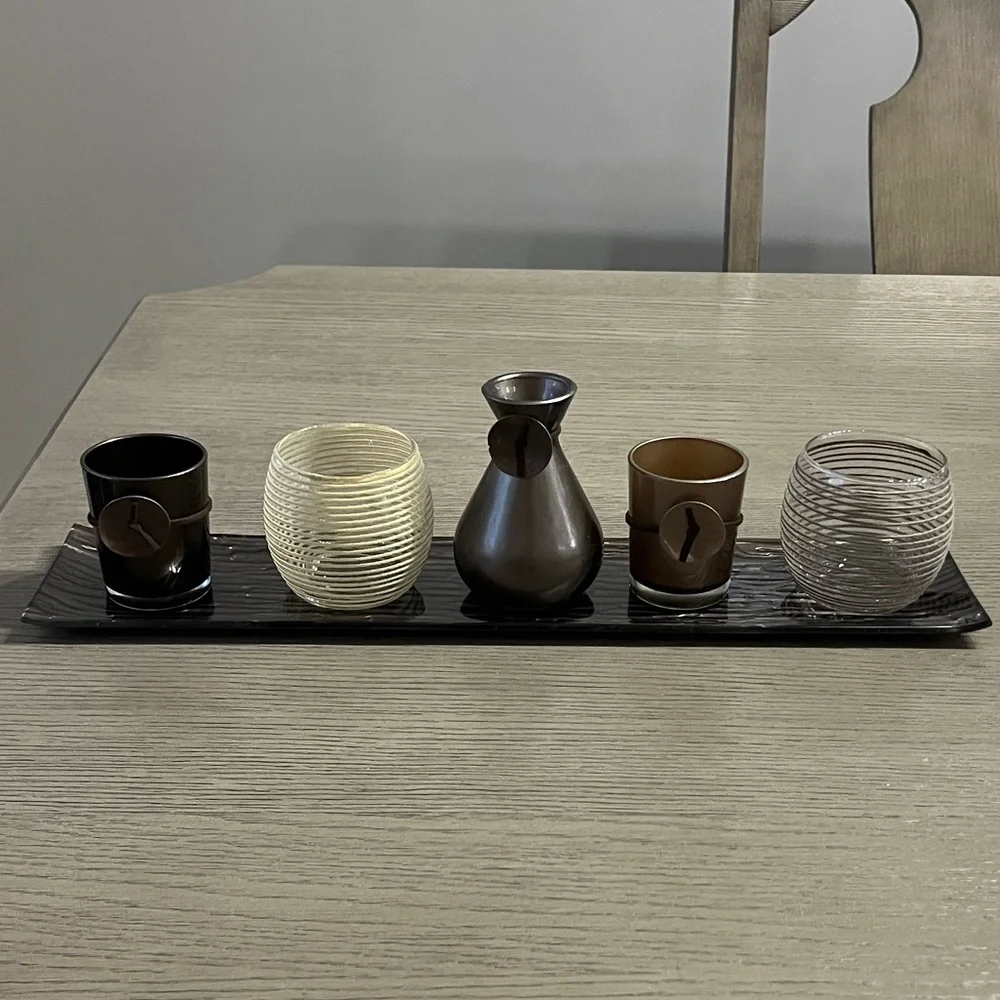 Pier 1 decorative tray