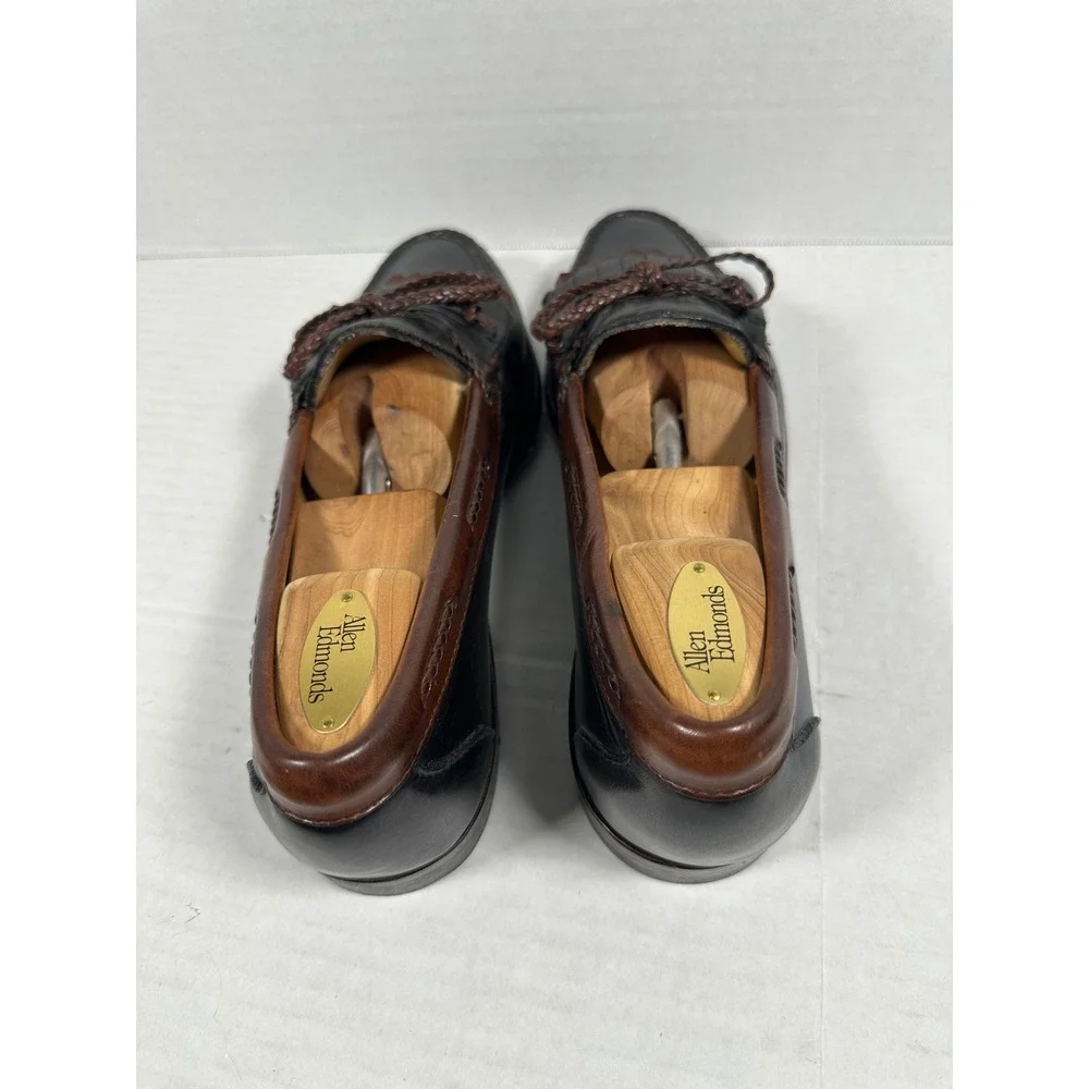 Allen Edmonds product pair