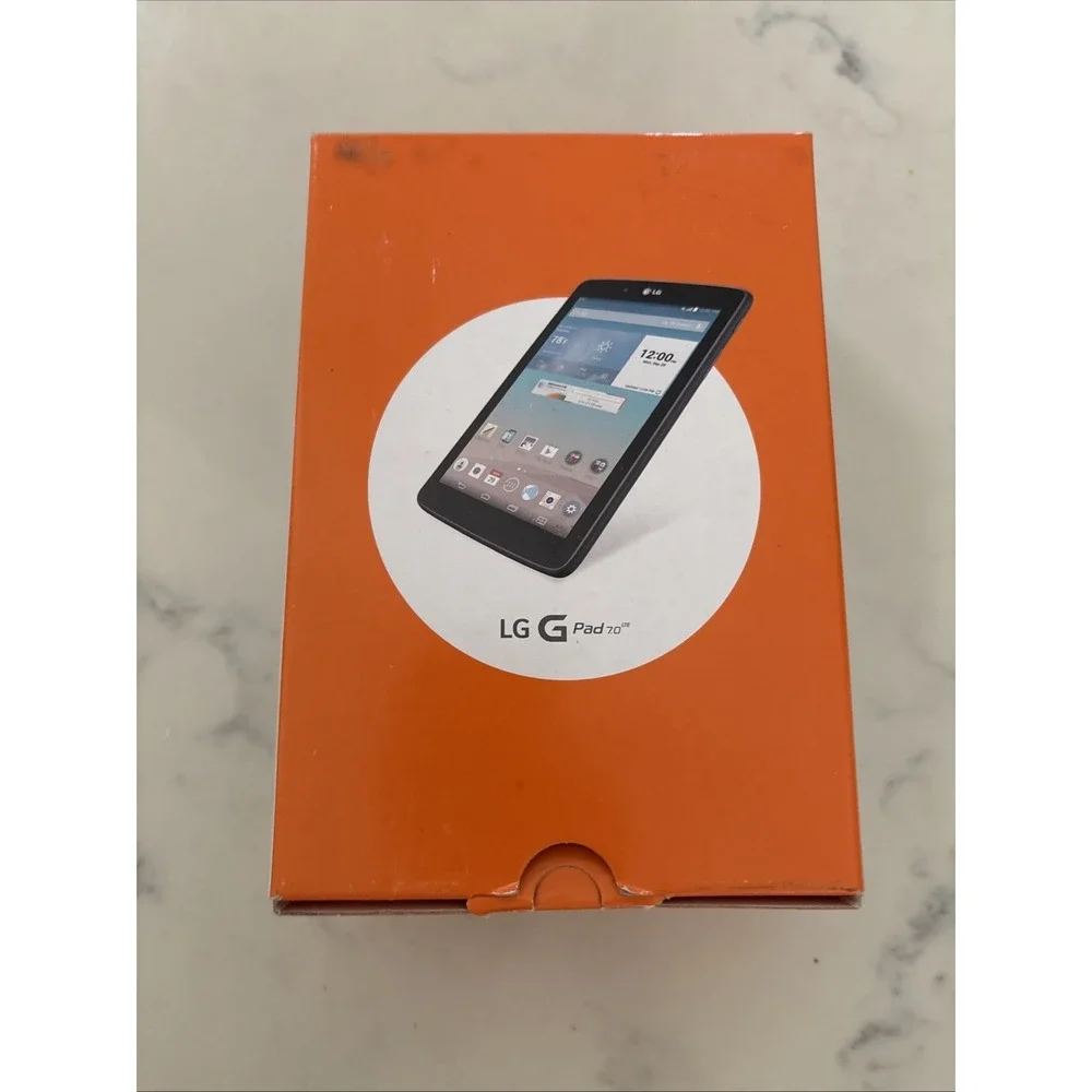 LG G Pad 7.0 New in‎ box OS ver. 4.4.2 SW ver V41010d AT&T