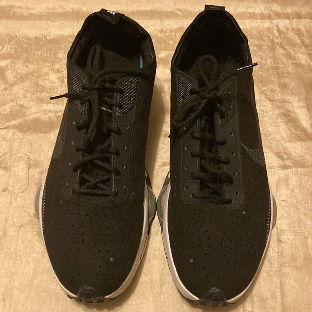 Nike Air Zoom Type Black White Gray Anthracite CJ2033-001 Men's Size 13