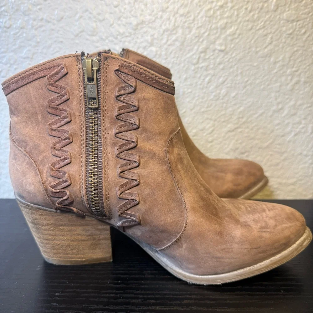 Musse & Cloud Athya Western Boots Brown Leather Ankle Booties Boho Womens Size 6