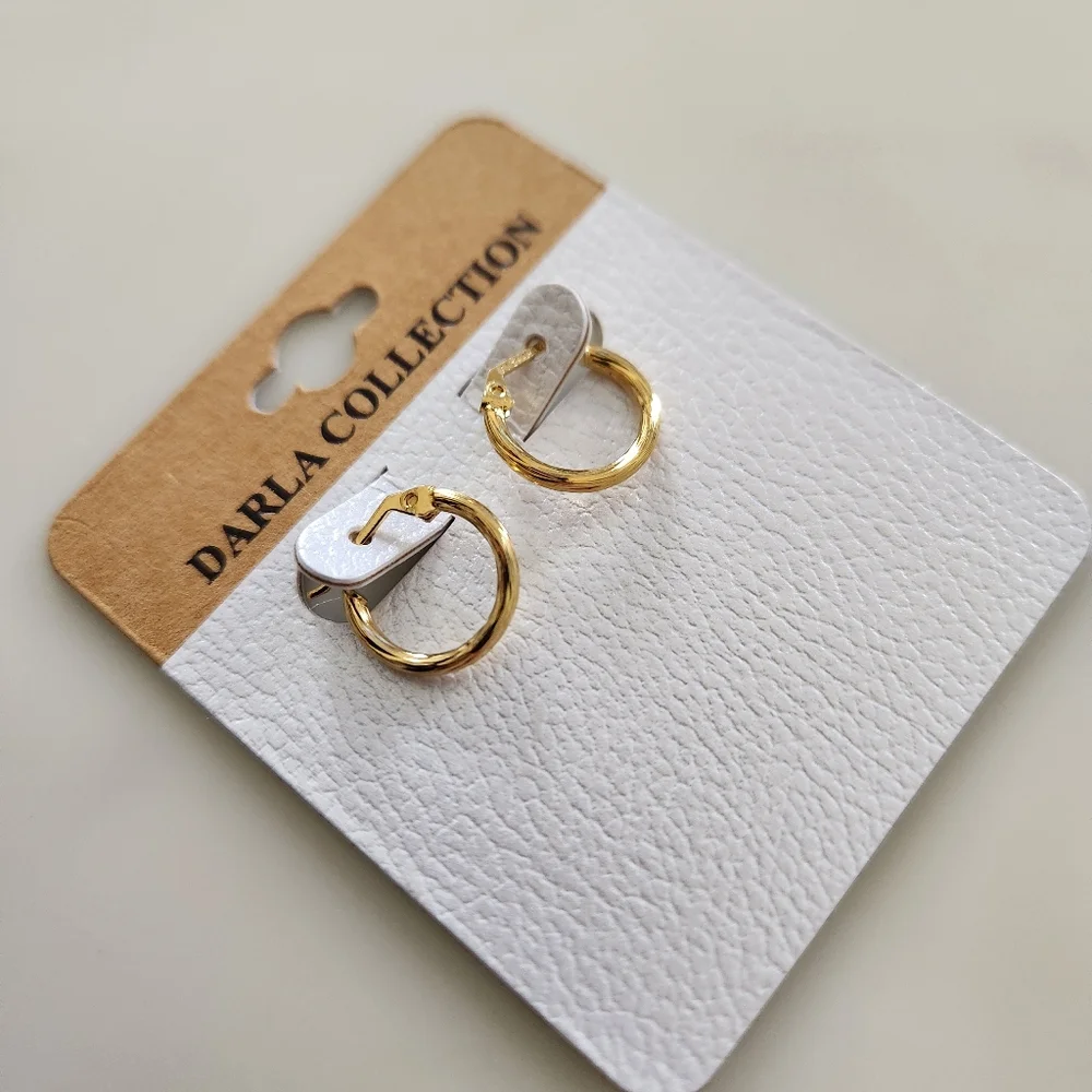 Darla collection Gold Tone Small Hoop Earrings
