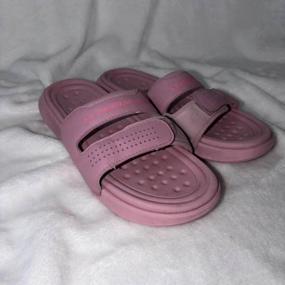 Under Armour Women's Ansa Studio Slide Sandals Size‎ 9 Poolside Gym Retro Pink