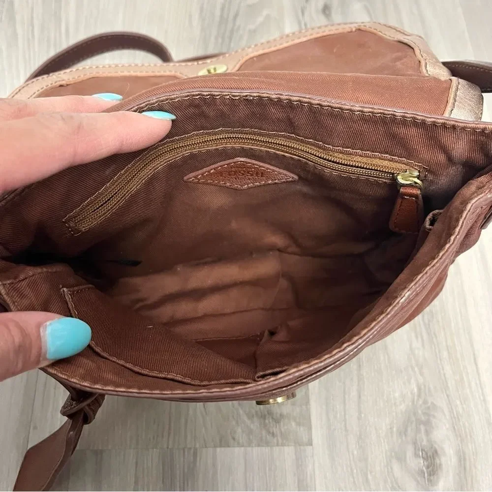 Fossil used women’s