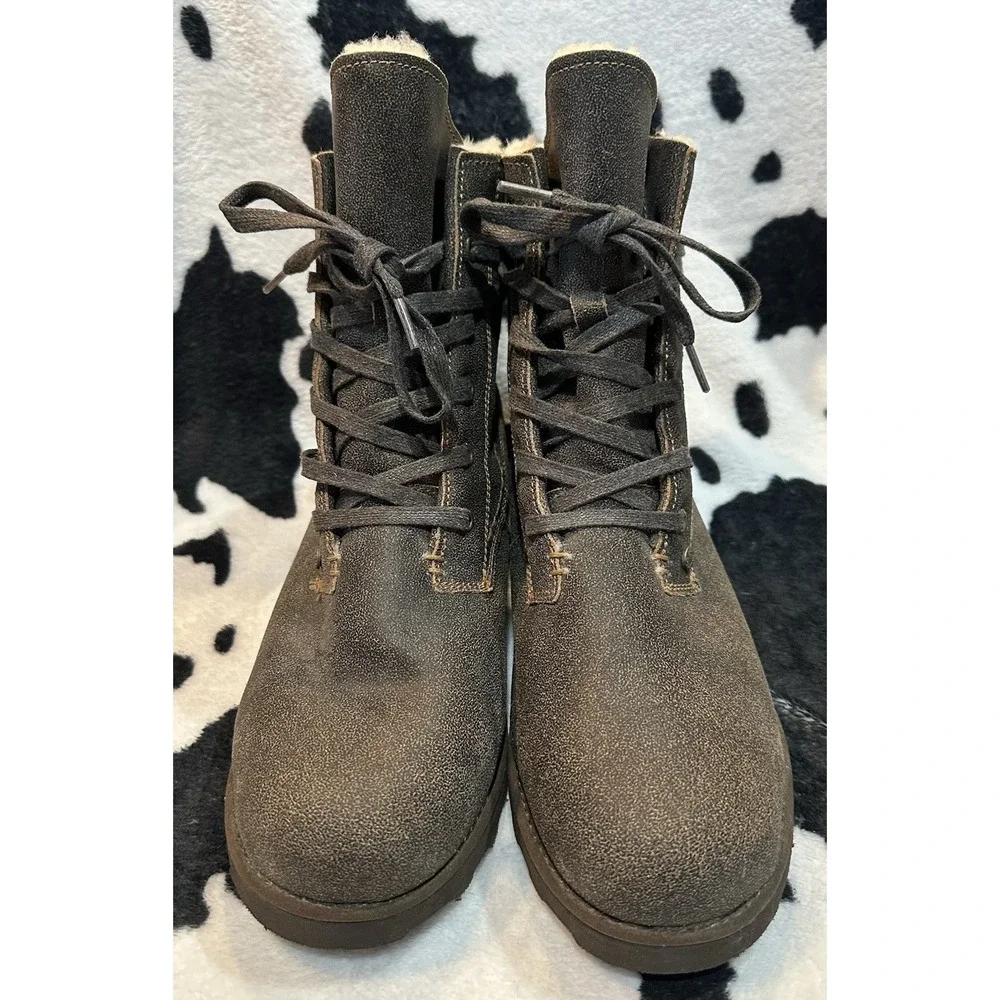 BearPaw krista features