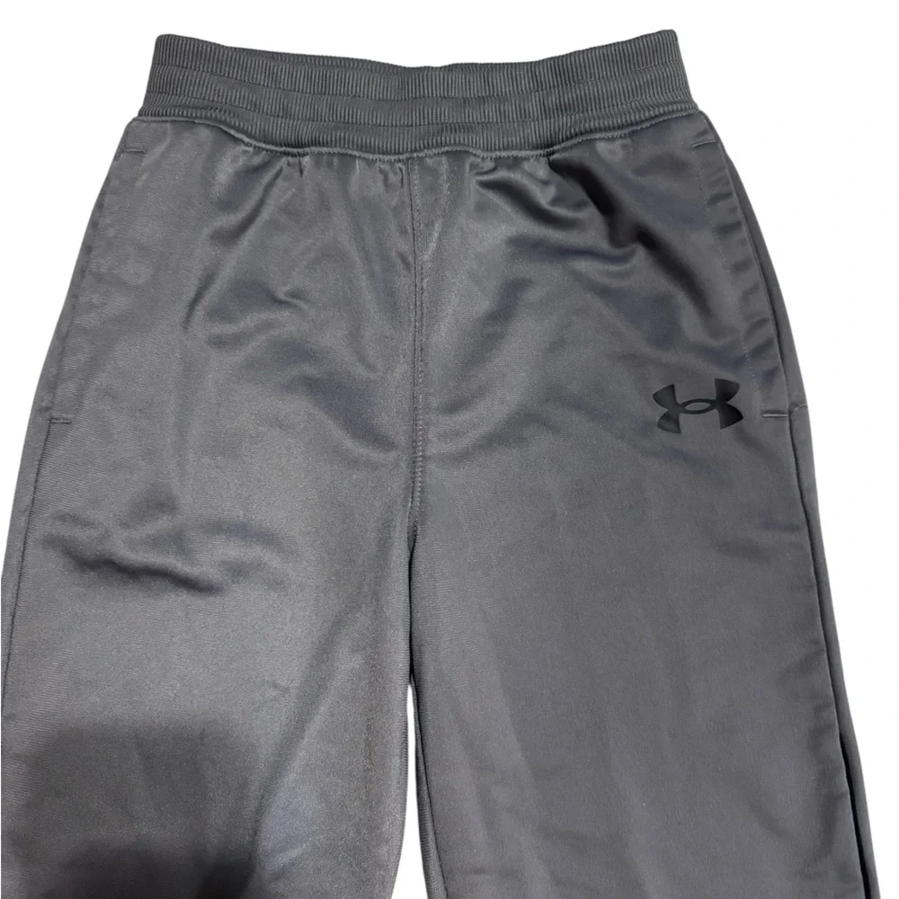 Under Armour side lightweight easy