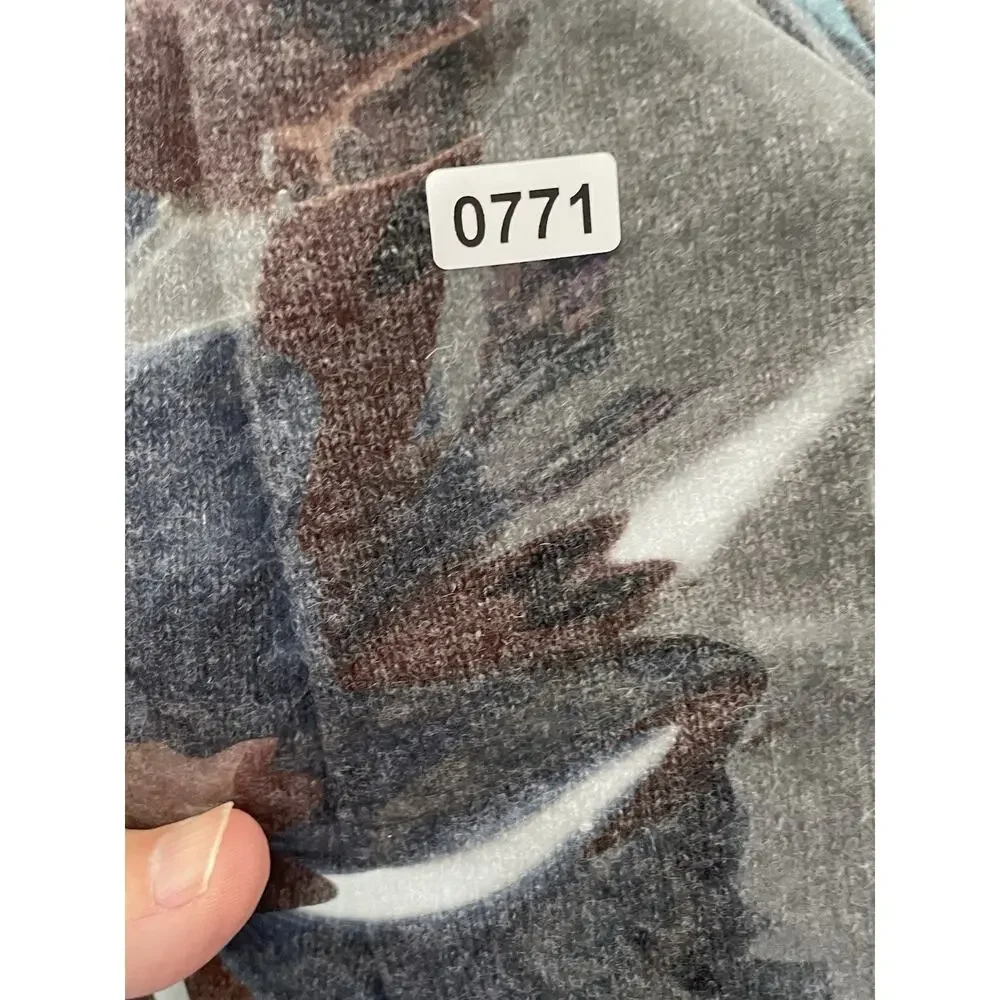 Cashmere Sweater Quiet Luxury Soft‎ Capsule Parisian Old Money Sustainable