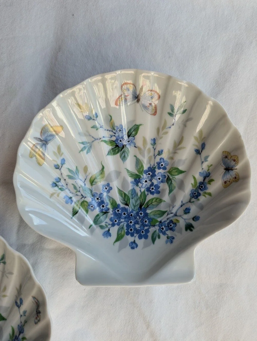 Limoges beautiful shell