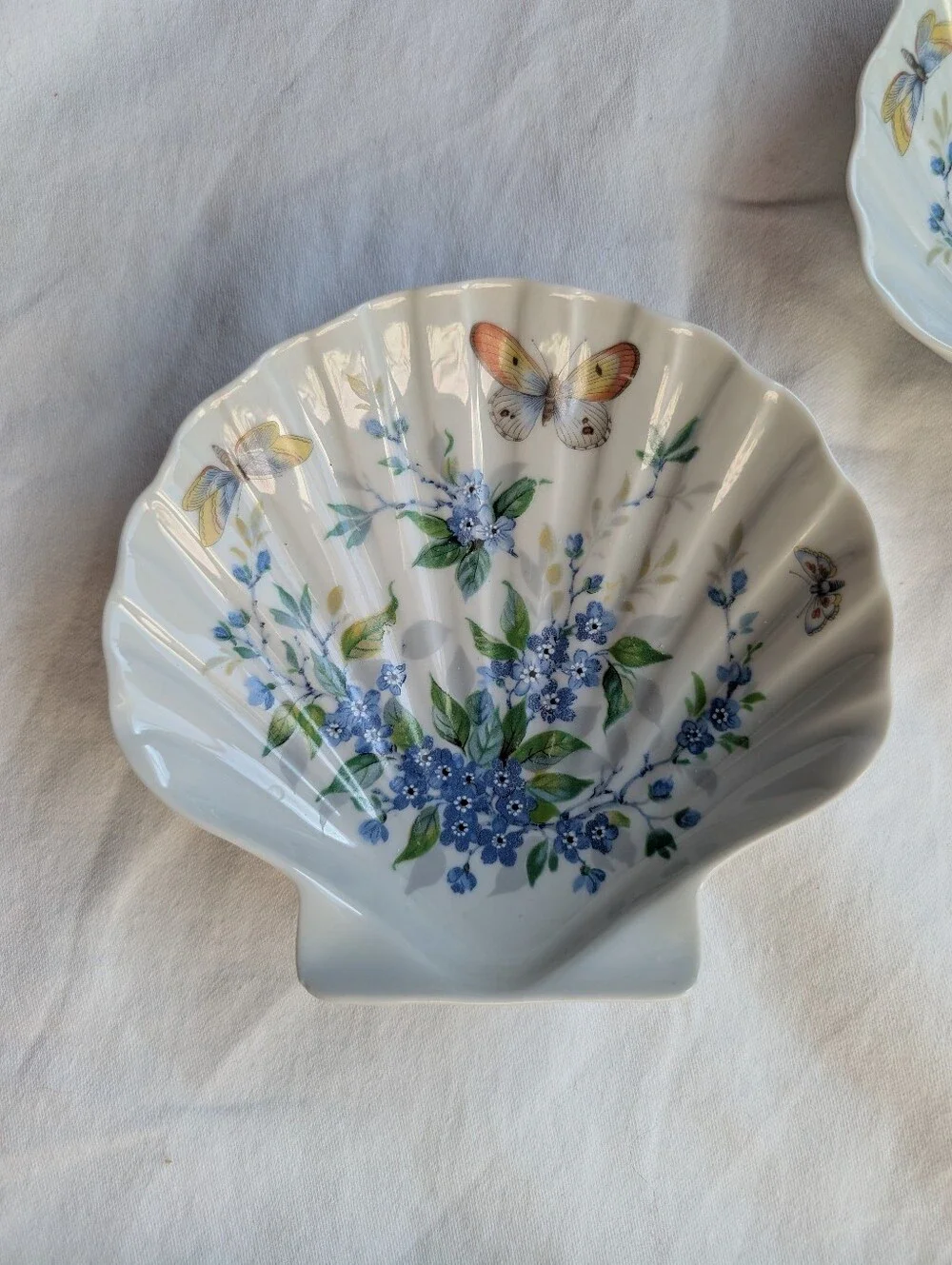 Limoges beautiful shell