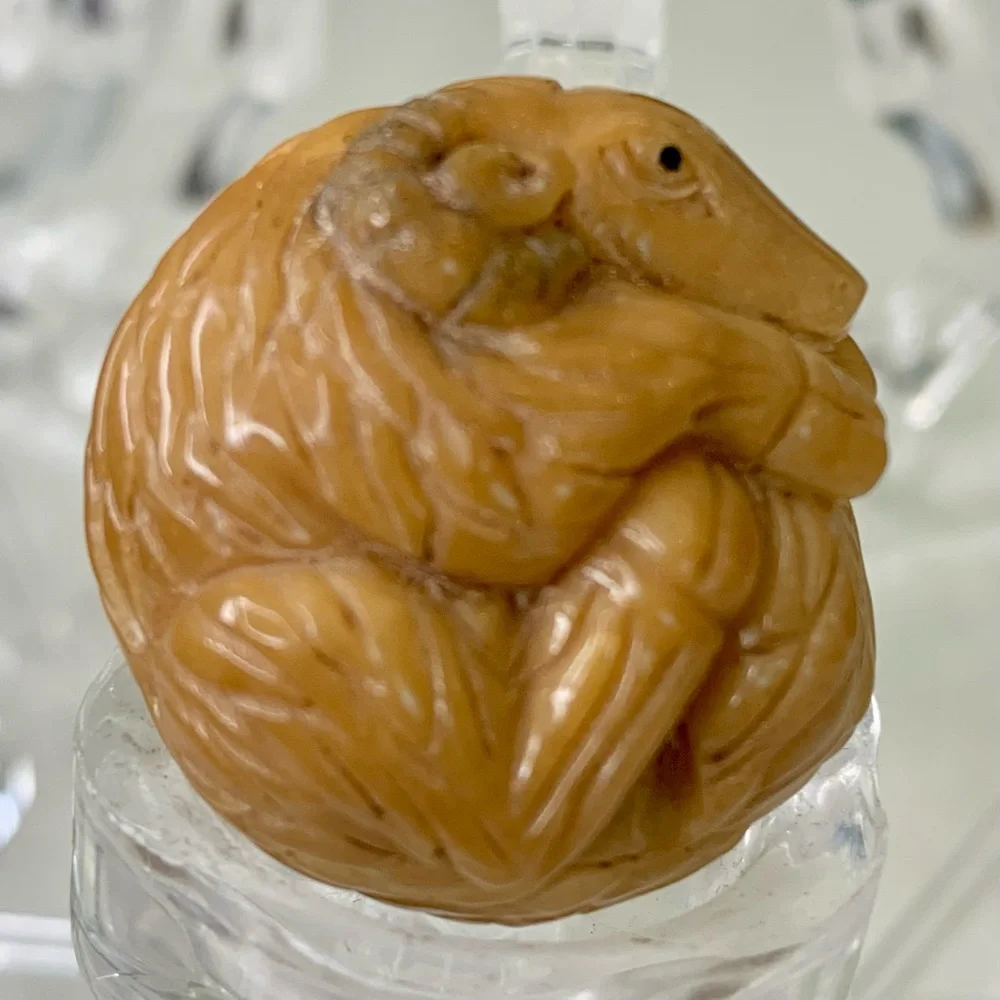 Netsuke vintage carved