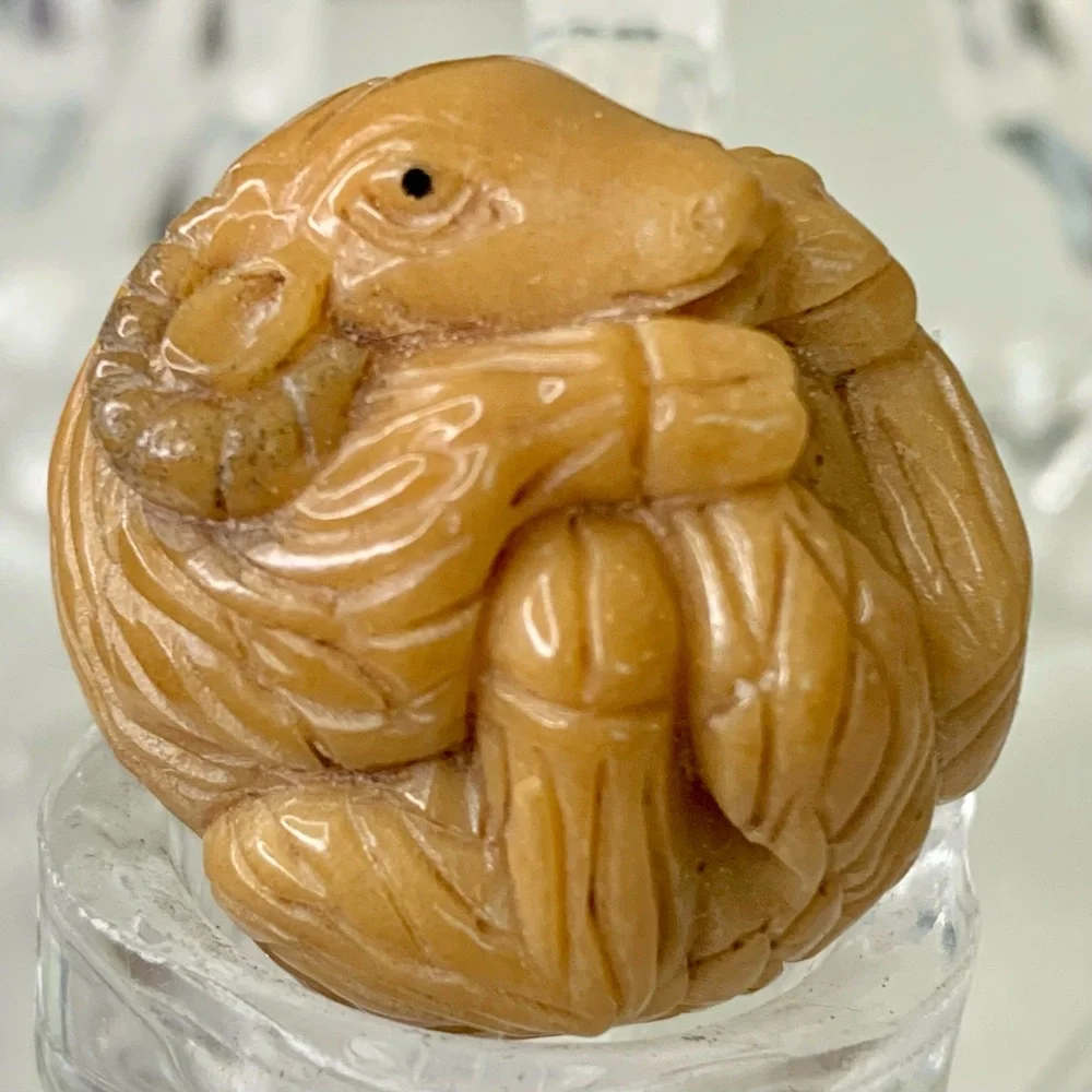Netsuke vintage carved
