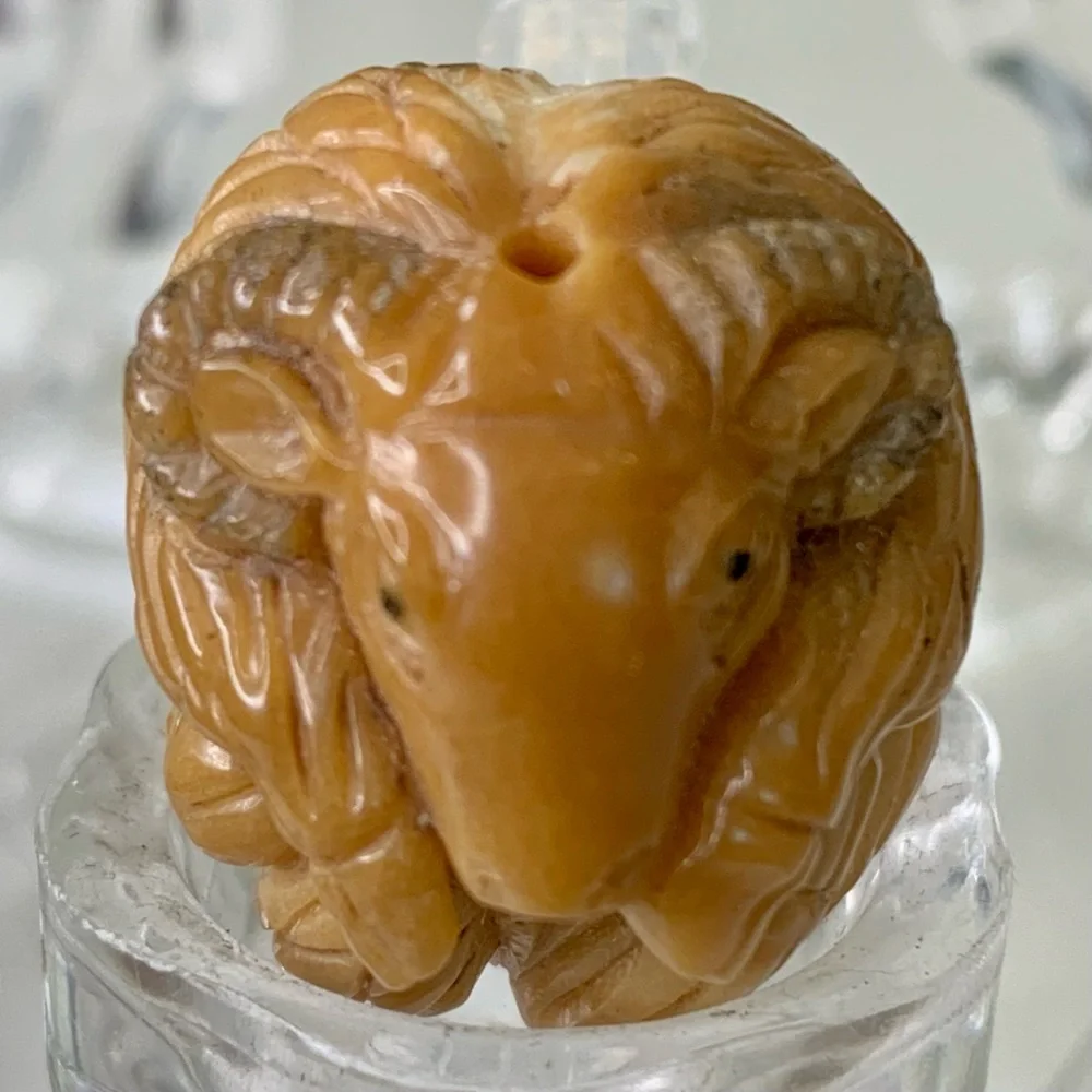 Netsuke vintage carved