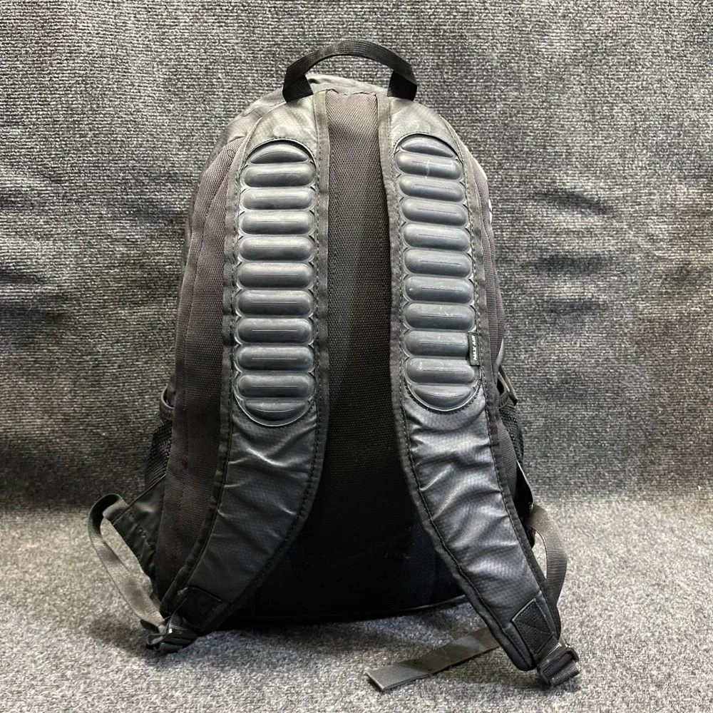 Nike work laptop features