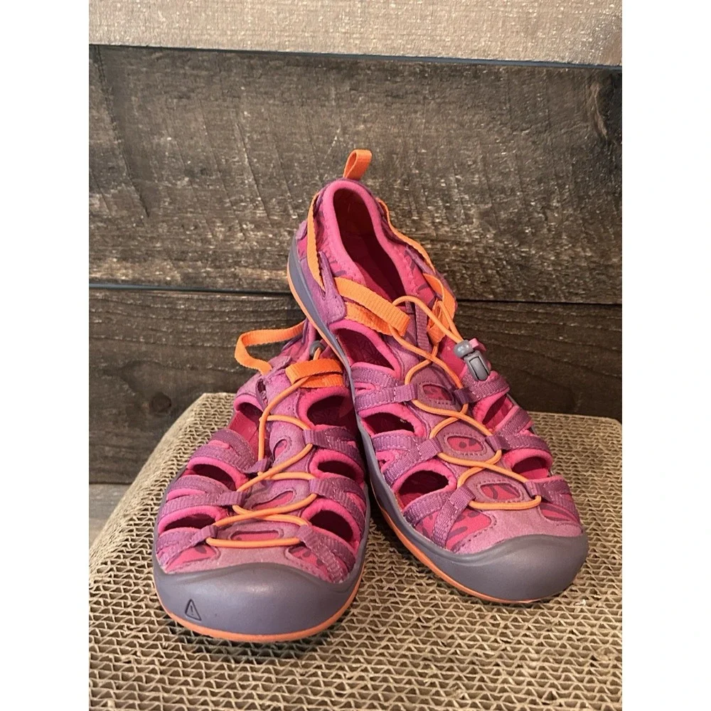 Keen‎ Moxie Sandals Purple /Orange Washable Shoes 5  Girls