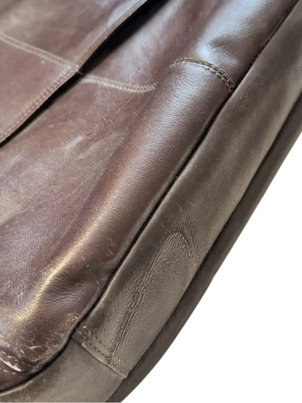 Kenneth Cole laptop length