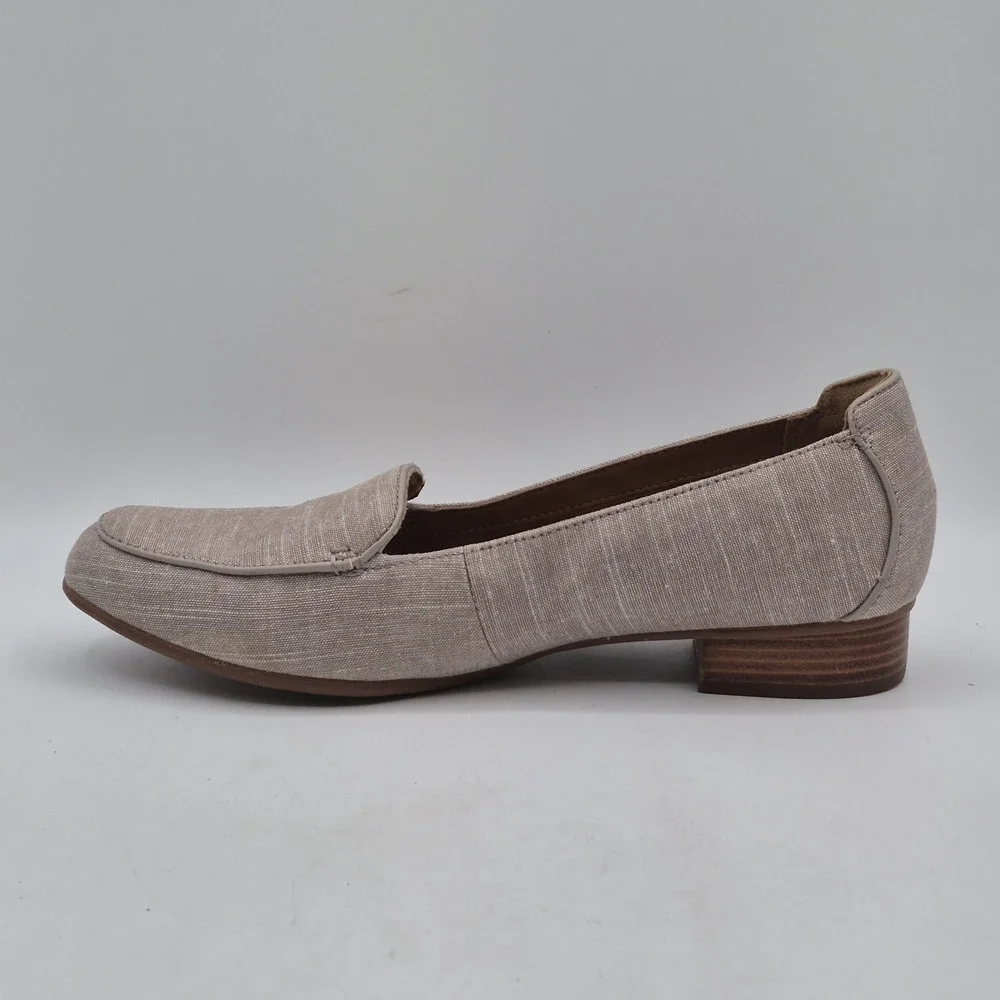 Clarks Shoes Womens‎ Size 9.5 Taupe Textile Loafer Flats Slip On Low Heel EU 41