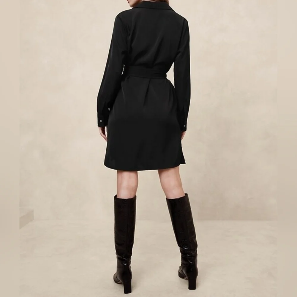 Banana Republic satin twill