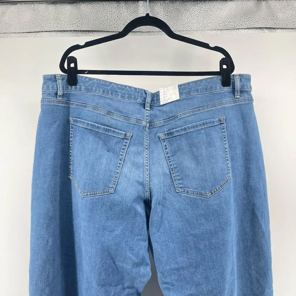Lane Bryant Signature Fit Flex Magic Waistband Wide Leg Jeans Women’s Size 24