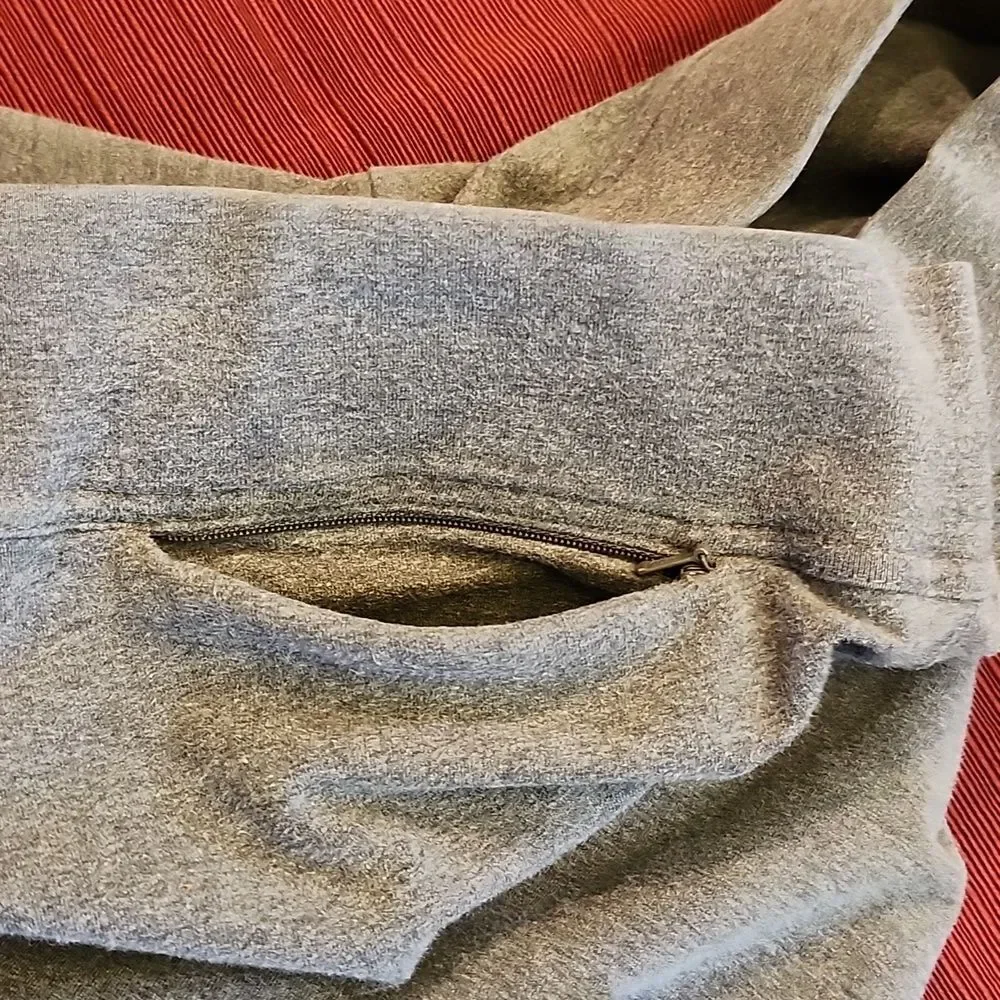 Land's End Women's Athletic Gray Capris, Size Medium (10-12) Tall, Elastic Waist