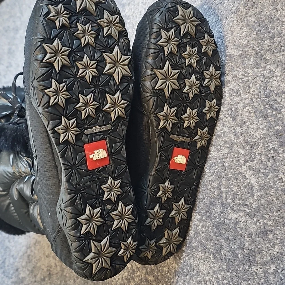 The North Face women snow