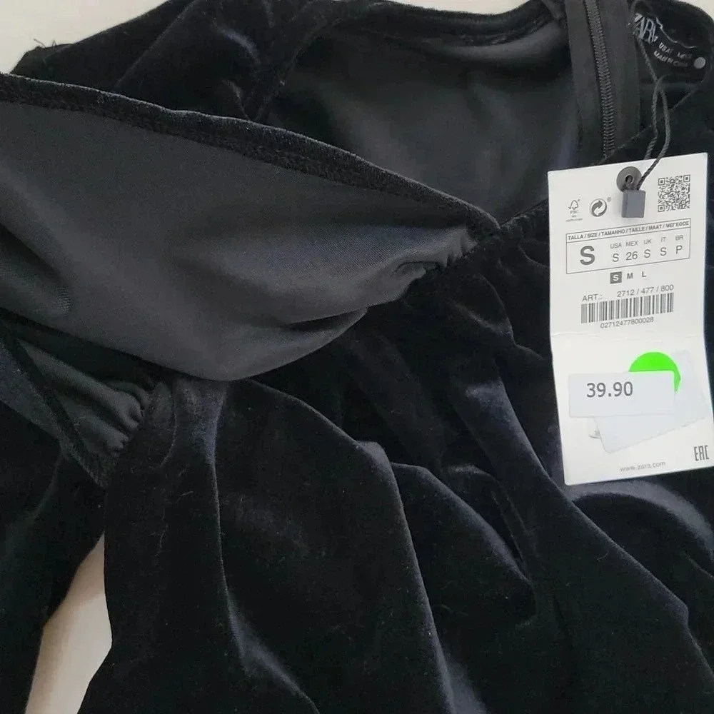 Zara gala side chic