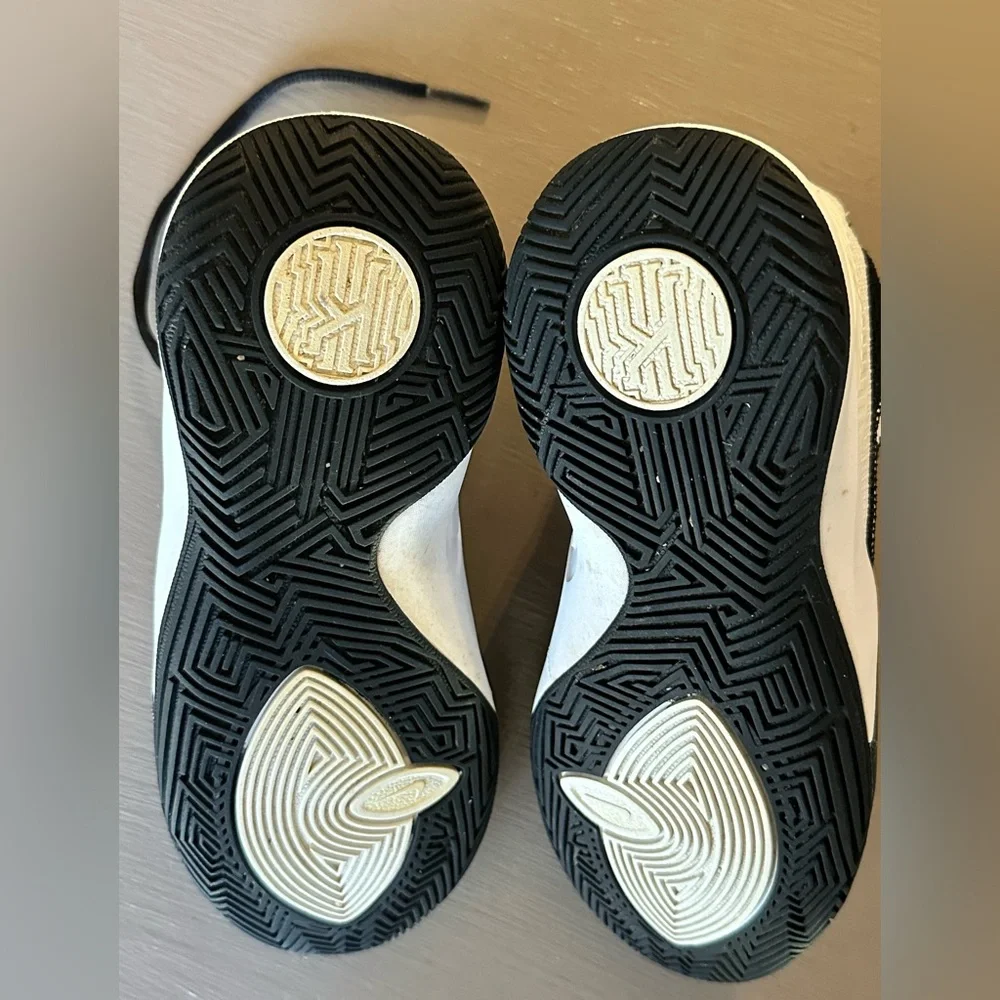 Nike great kyrie