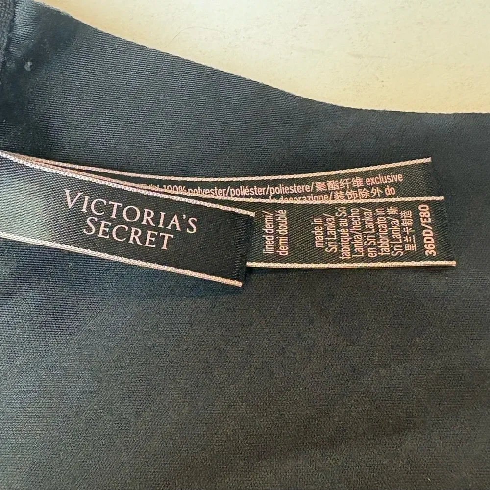 Victoria's Secret Black Racerback Bra Lined Demi Front-Close Size 36DD UW