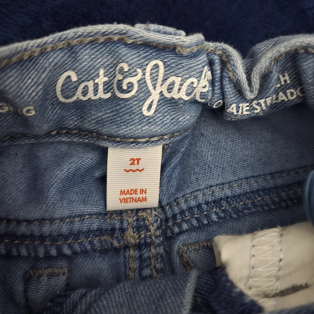 Cat & Jack soft light