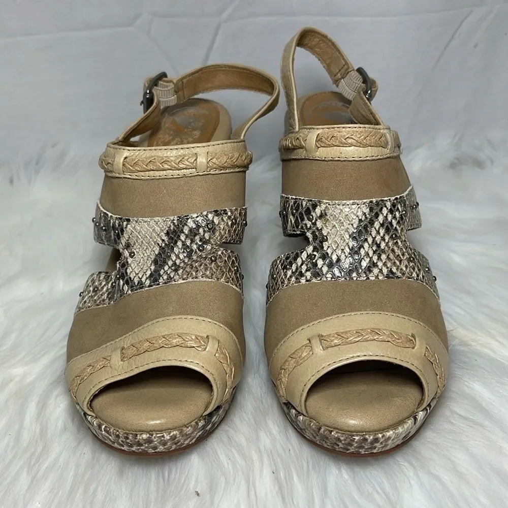 Nurture by Lamaze platform heel