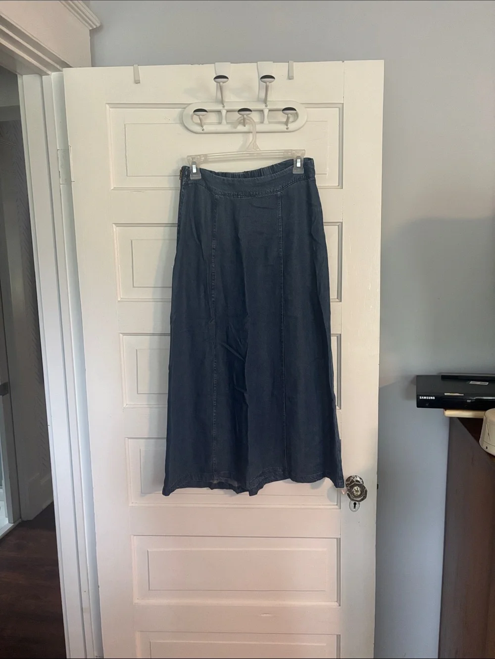 Women’s Dark Blue A-Line Midi Skirt