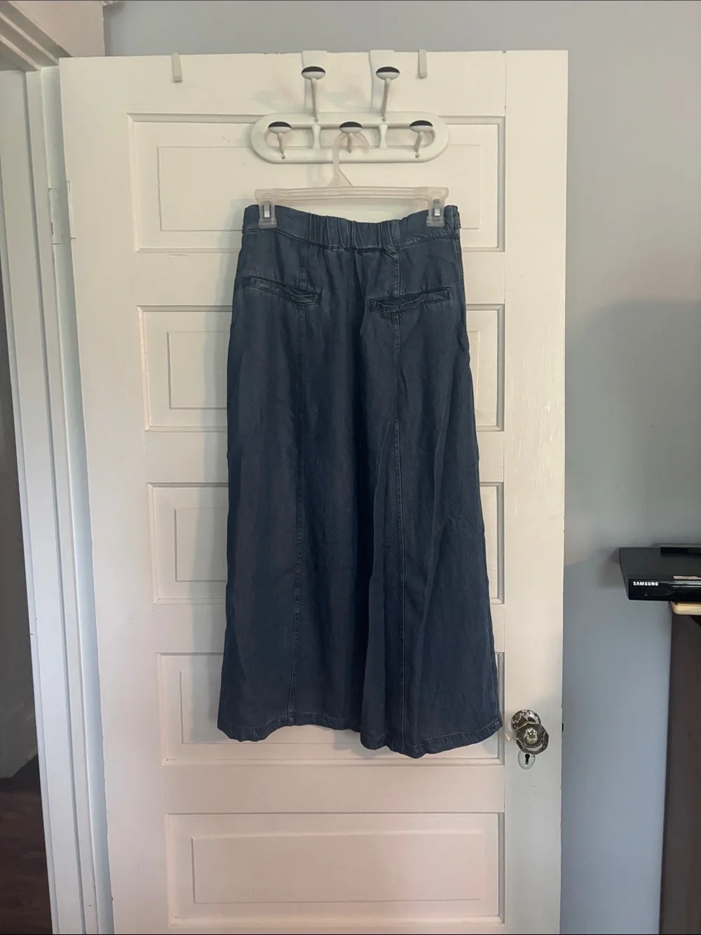Women’s Dark Blue A-Line Midi Skirt