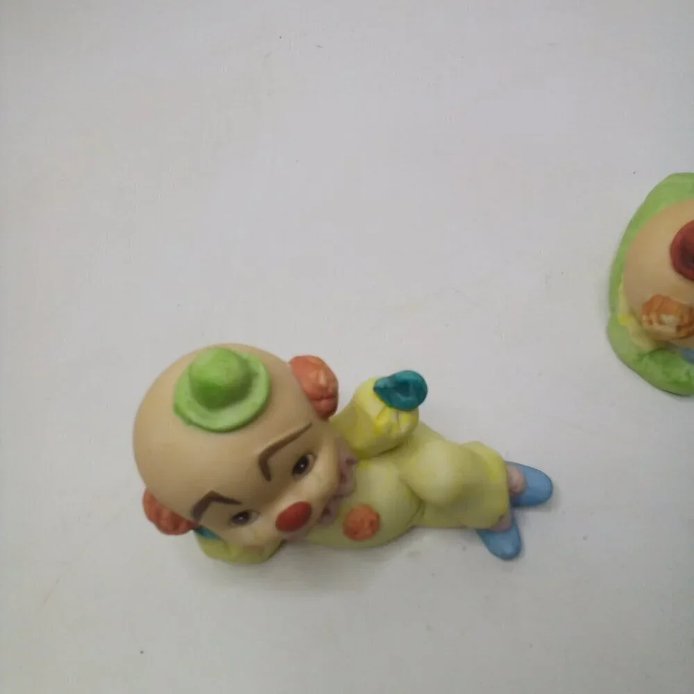 N/A vintage ceramic