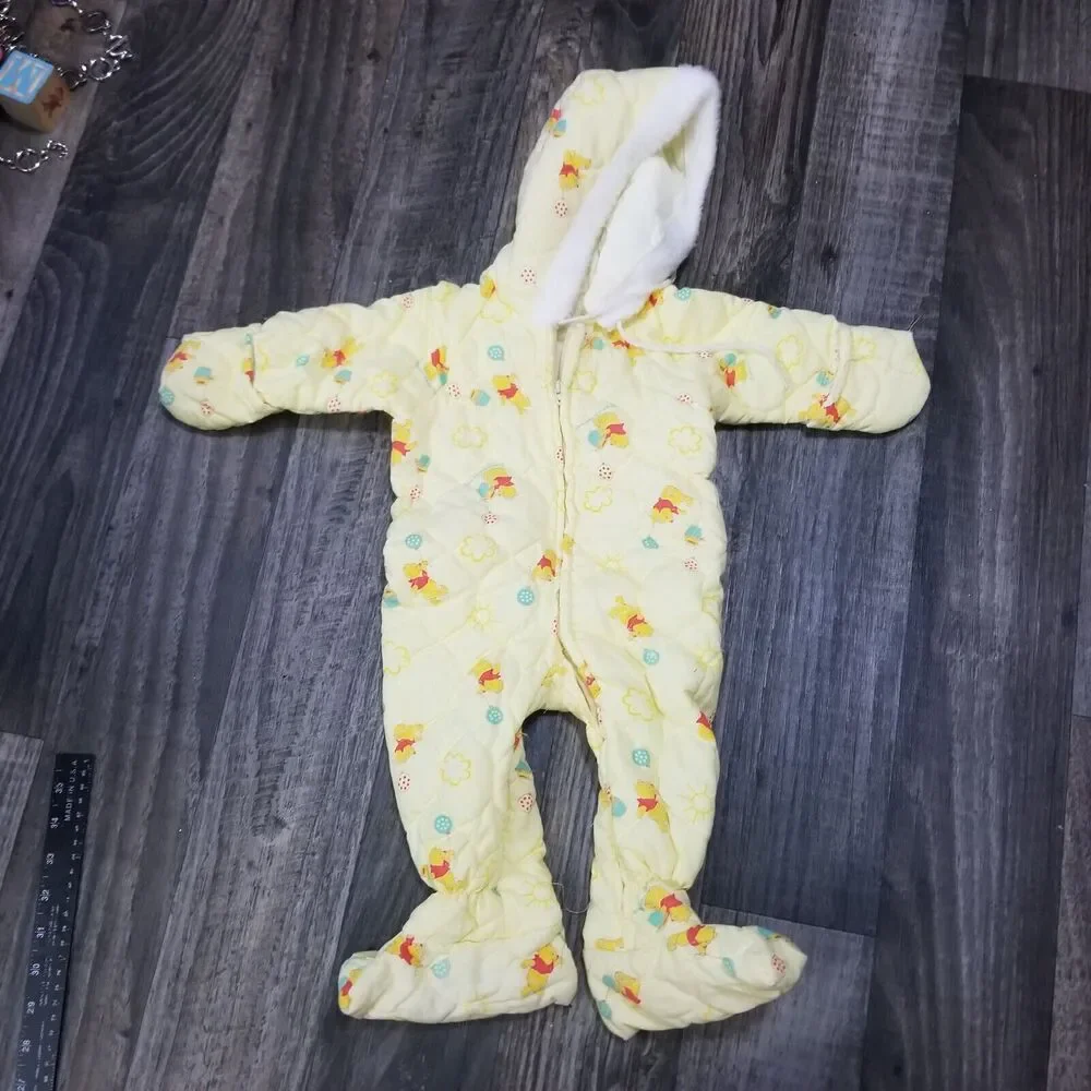 Vintage 1970's Walt Disney‎ Productions Pooh Toddler One Piece Size (S) Has Tear