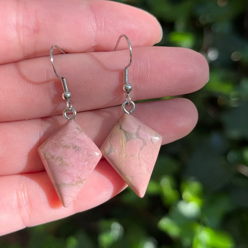 Stainless‎ steel pink rhodonite diamond shape drop earrings
