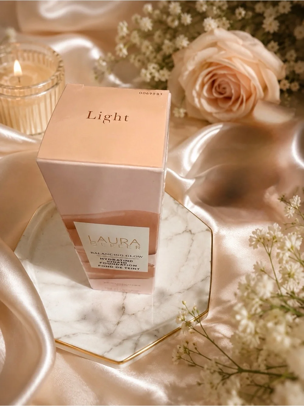 laura geller Balancing Glow Hydrating Foundation — Light (Cream/Nude) 30 ml