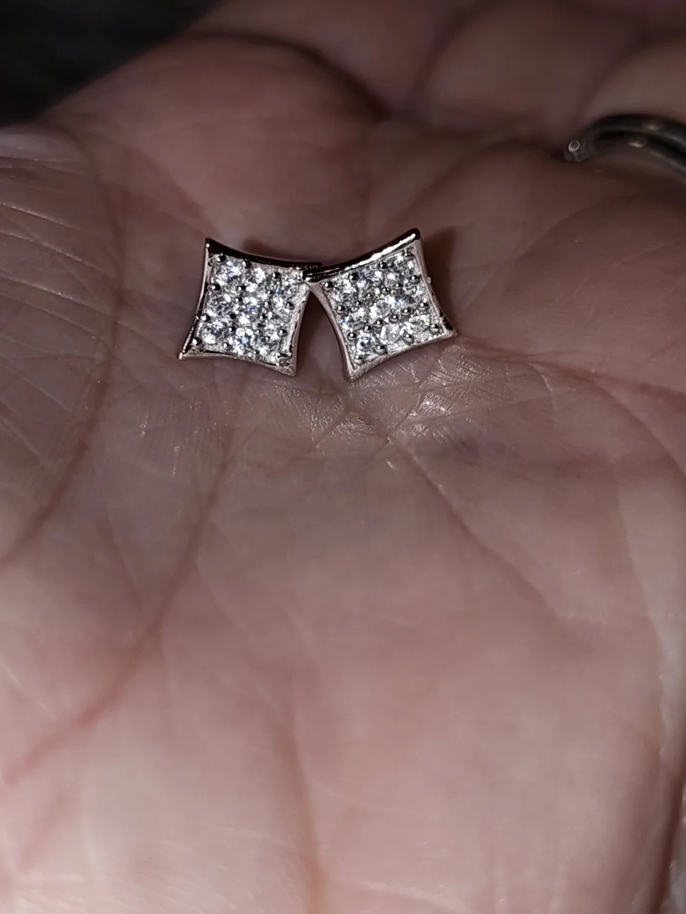N/A elegant square