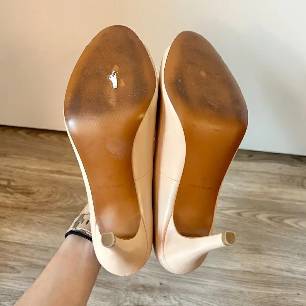 Cole Haan Women's Harlow Open Toe Pump Patent Leather Nude Size 10